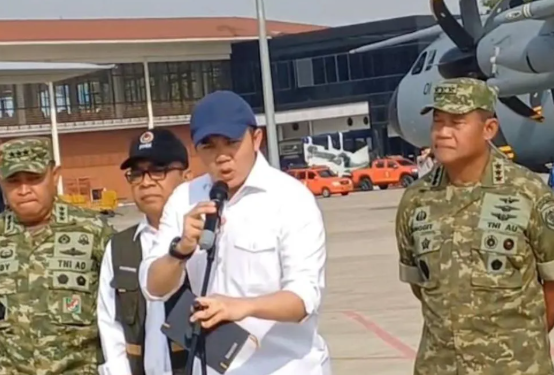 Seskab Memastikan Bantuan ke Sumatera Itu Full!