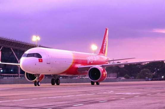 Pria Korsel Nangis Berlutut Usai Lecehkan Wanita di Pesawat