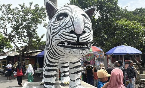 Patung Macan Putih Kediri Memiliki Hak Paten