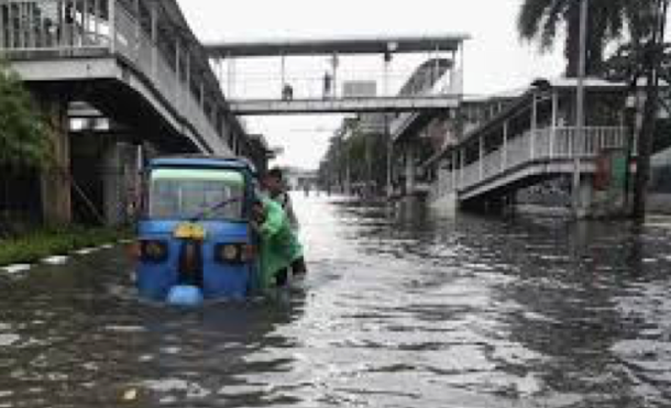 Hujan Lebat Guyur Jabodetabek, Genangan Semakin Meluas